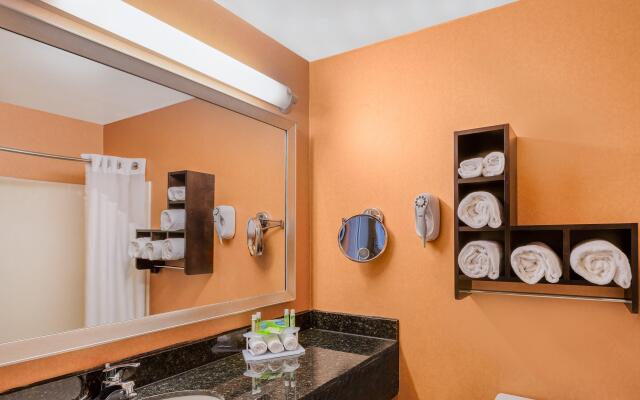 Holiday Inn Express Hotel & Suites San Jose-Morgan Hill, an IHG Hotel