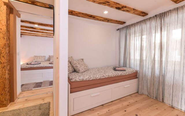 FM Deluxe 2-BDR Maisonette - Artistic Serdika