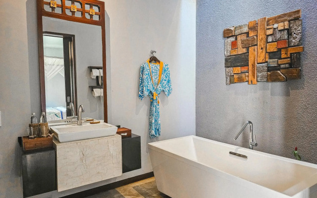 SEMINYAK ICON by Karaniya Experience