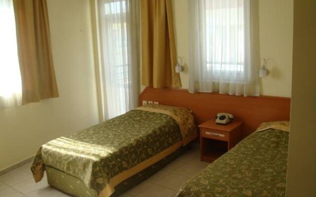 Guler Hotel	