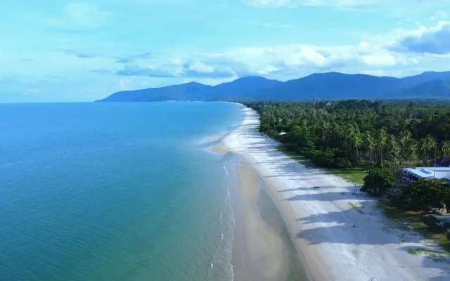 Luxtalay Khanom Hotel