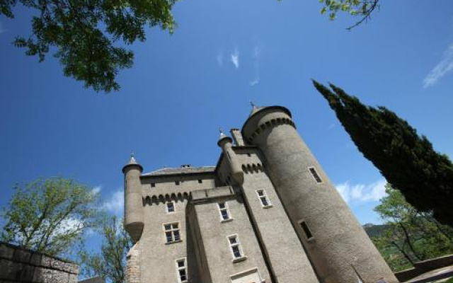 Chateau de Lugagnac