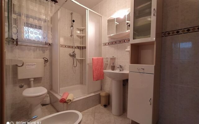 Coastal Comfort in Vinisce