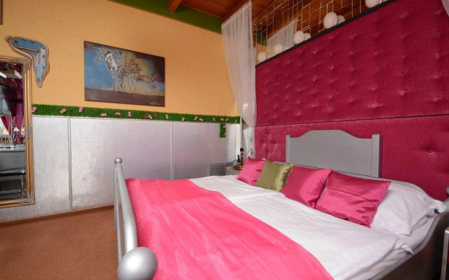 Janus Boutique Hotel & Spa