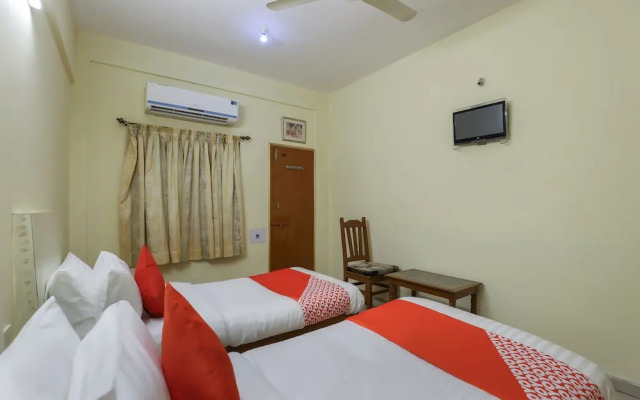 SPOT ON 46801 Hotel Swati