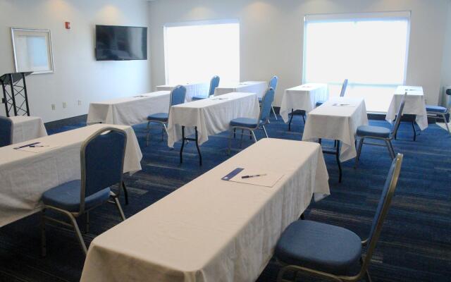 Holiday Inn Express Leland - Wilmington Area by IHG