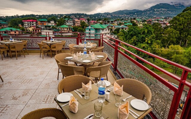 HOtel Square One by D'Polo Dharamshala
