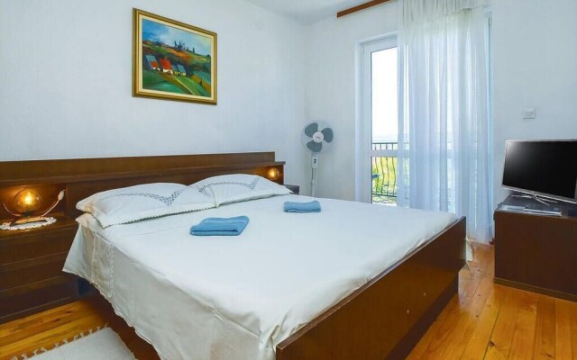 Stunning Home in Lokva Rogoznica With Wifi and 2 Bedrooms