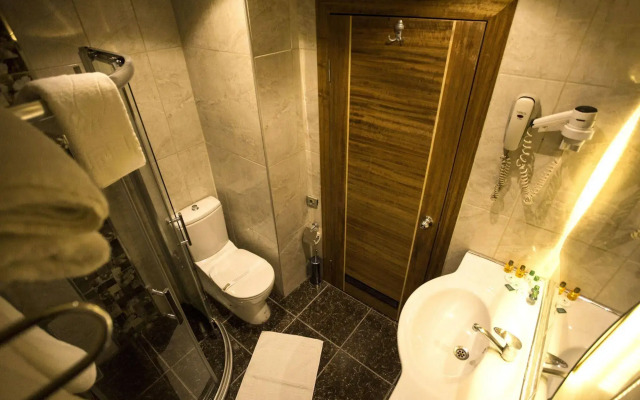 Marya Hotel