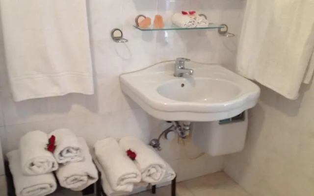 LaSestre Rooms