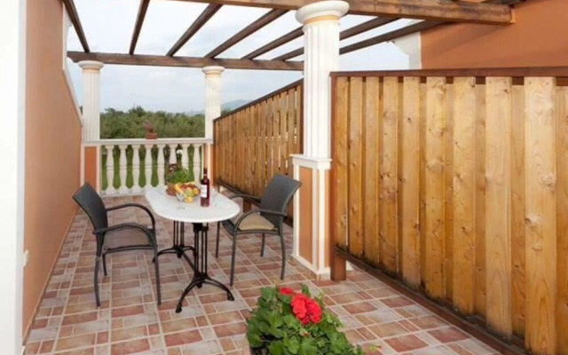 L'Eremo Luxury Apartments