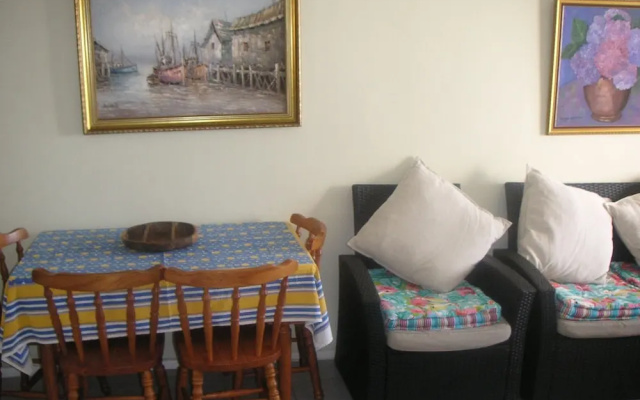 Waterside Living Estates - Claptons 33