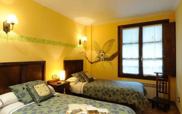 Casa de Aldea La Costica