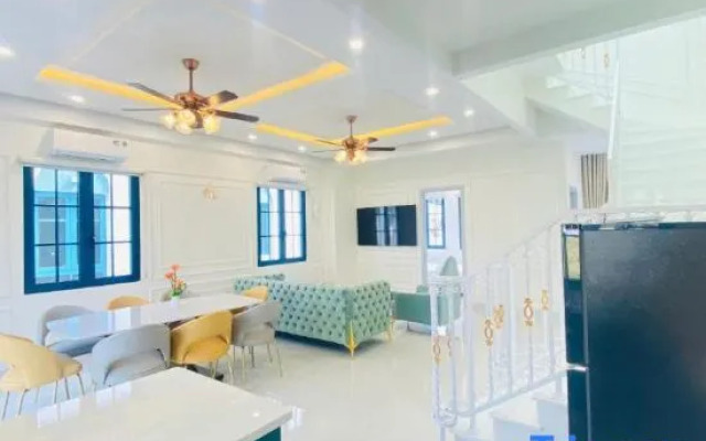 Sunrise Willa 4 Bedrooms