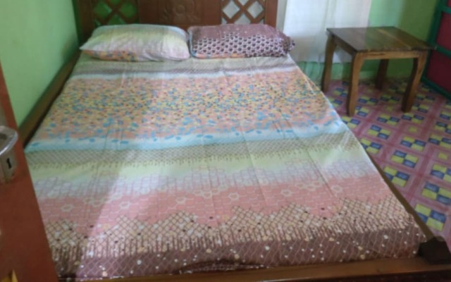 Adji Homestay - Hostel
