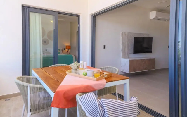 Gorgeous Terrific Roof Terrace With Private Picuzzi