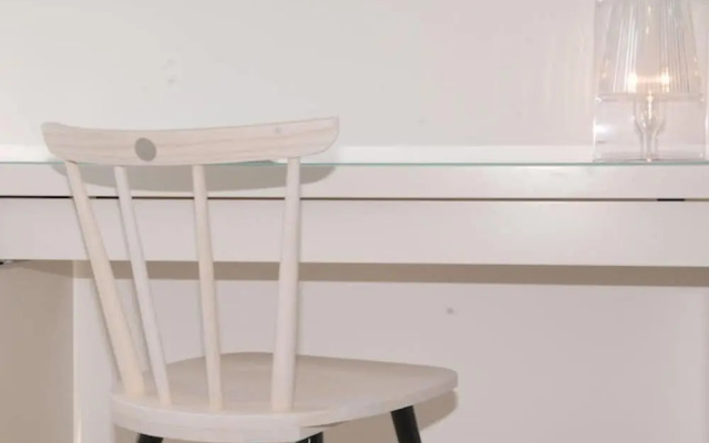 House Flora, Golden Knoepke