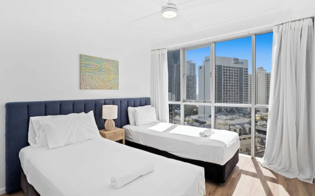 12th Floor Ocean Views in Chevron Towers