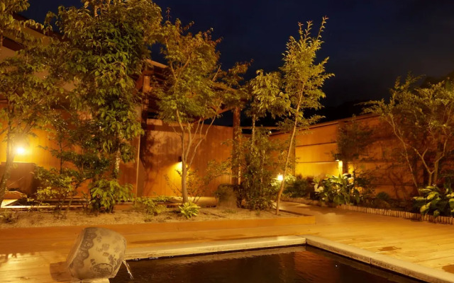 Amagase Onsen Seitenkaku