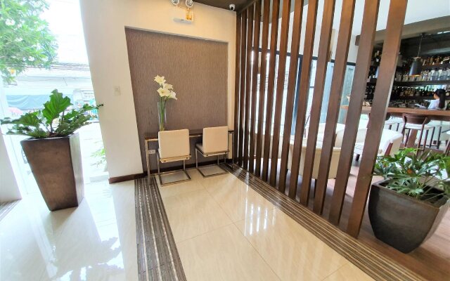 Real Suites