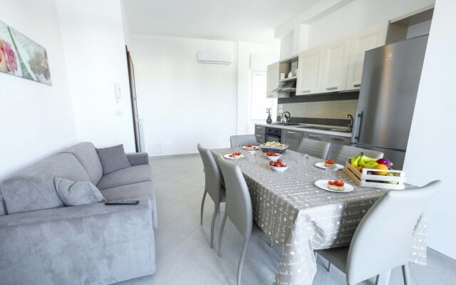 Korinne New Apartment