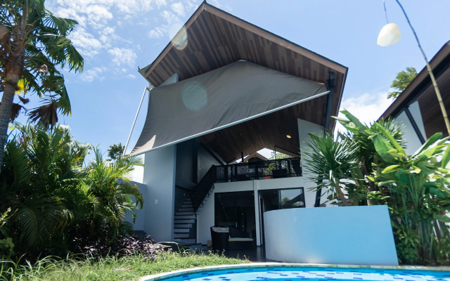 Lealands Villa By Zuzu