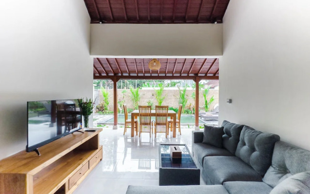 Tutik Private House by Supala