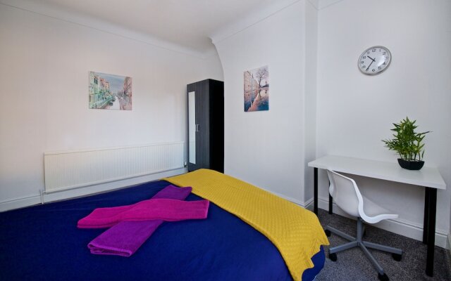 Liverpool City Stays - Lawrence Road CC1