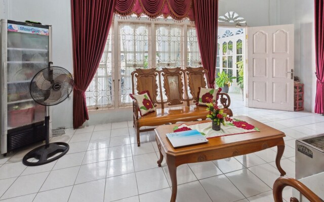 OYO Life 92803 Penginapan Purnama