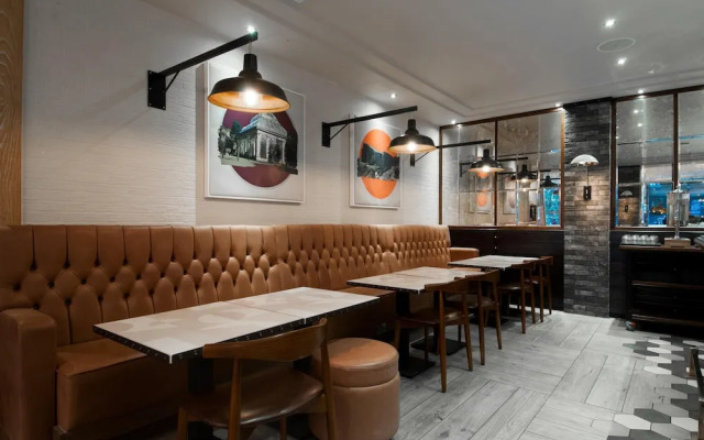 Hub By Premier Inn Edinburgh City Centre, Rose St