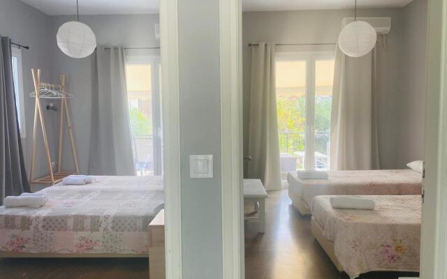 Olive Grove Poolside Apartments