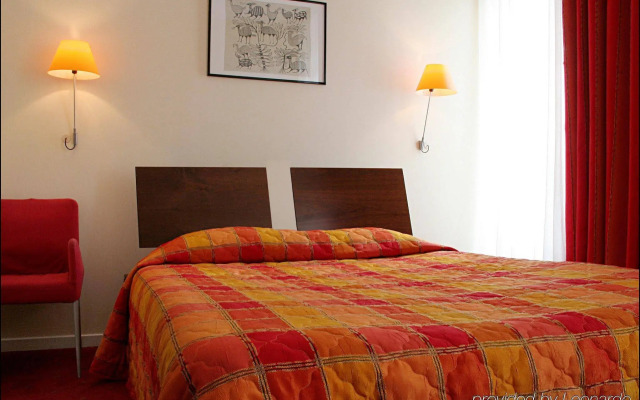 Belleval Hotel