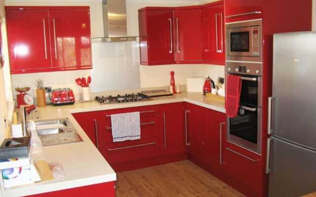 Cleeks Detached House