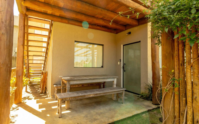 Casa com Piscina Privativa Lambari 06 by Qavi