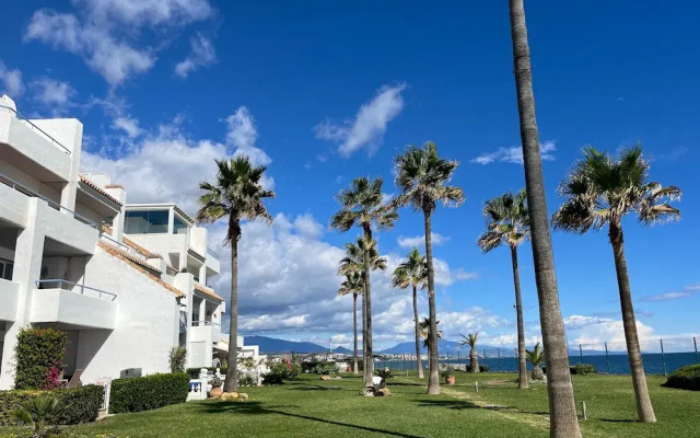 Premium Luxury-casares Del Mar-seaside Apartment