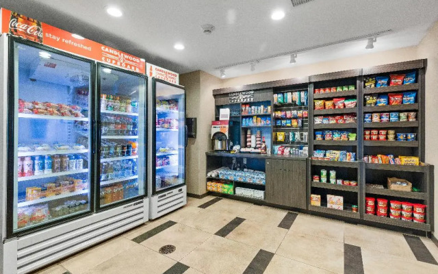 Candlewood Suites Erie by IHG