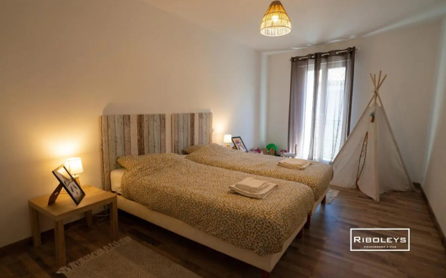 Sublime Loft de 130m² calme à Vias-Village