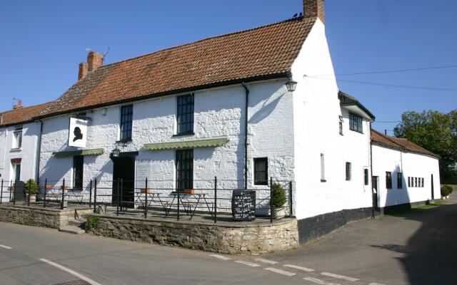 The George Inn