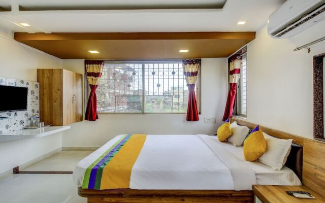 Hotel Gurukrupa by OYO Rooms
