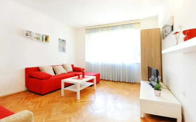 Split Central Lovely Flat