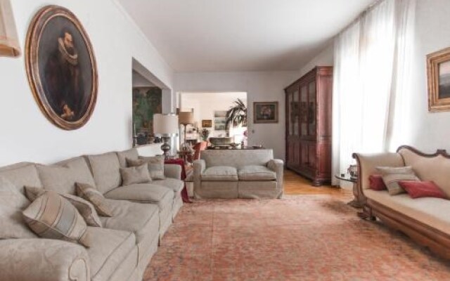 Al Corso Apartment