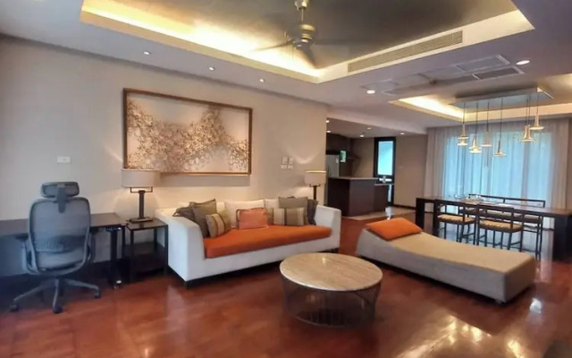 A Shasa Vela Condominium