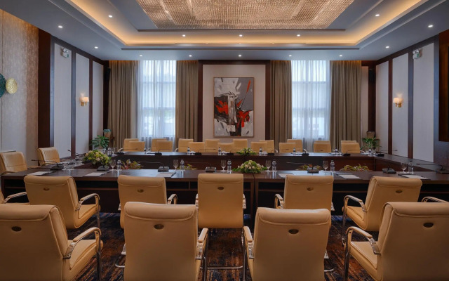 FLC Halong Bay Golf Club & Luxury Resort