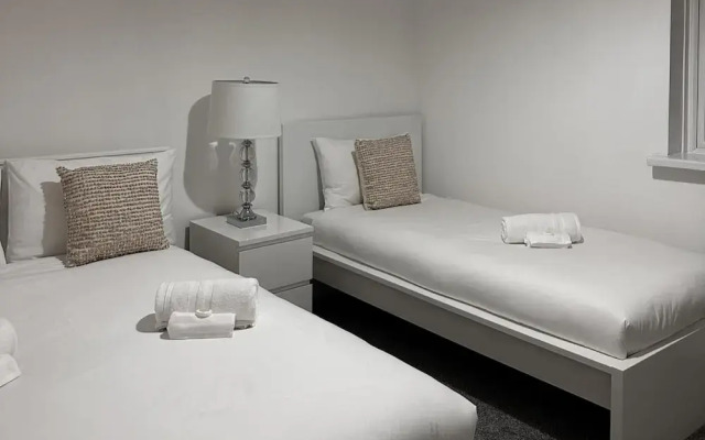 Oceanvillagemarina/2bedroom/modernkitchen/balcony