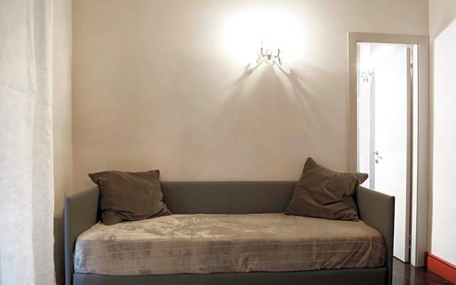 B&B FlairHouse