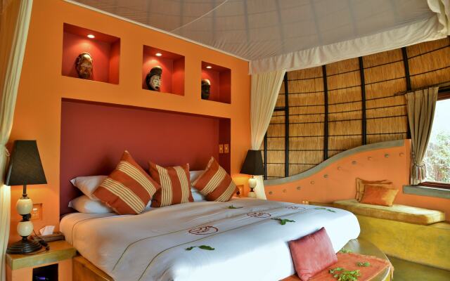 Hoyo Hoyo Safari Lodge