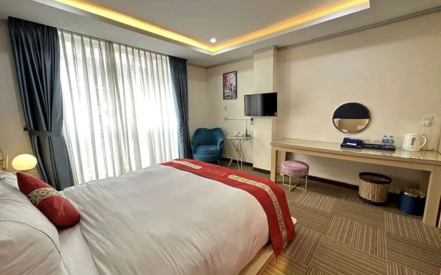 Capital O Saigon Sweet Hotel