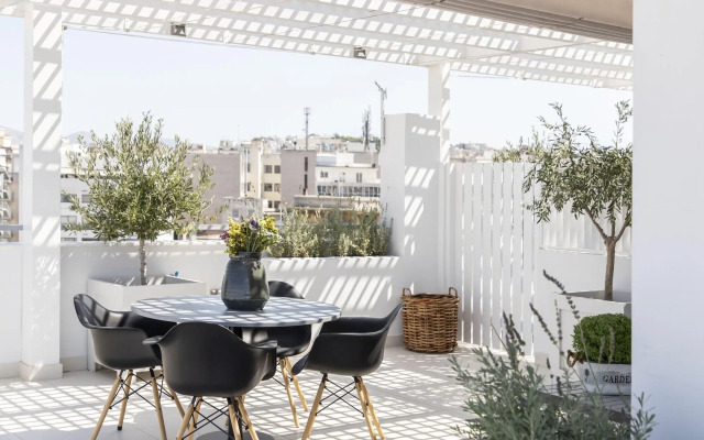 Gallery Suites & Residences, Piraeus