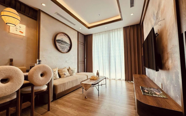 Sakura Homestay - Landmark Ecopark