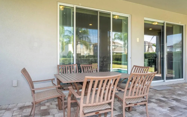 510 BS - 5BD Elegant Escape: Private Haven